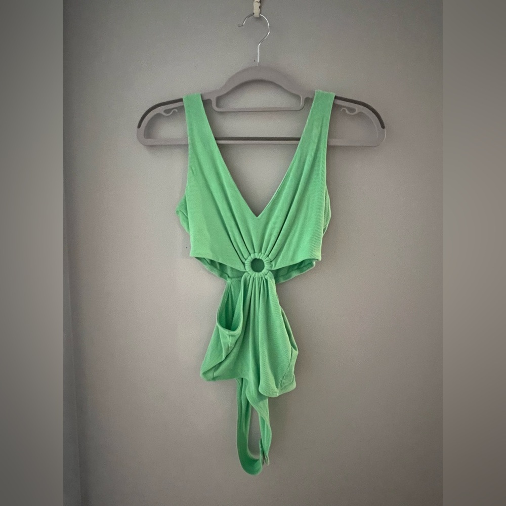 Wild Fable Women's Vibrant Green Side Cut Out Tank Top Bodysuit